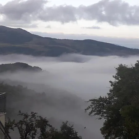 Il Nido Delle Rondini Apartment *